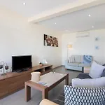 Apartmán Modern Flat